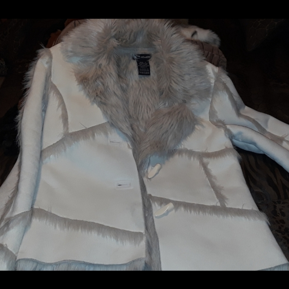 Nwot faux suede coat